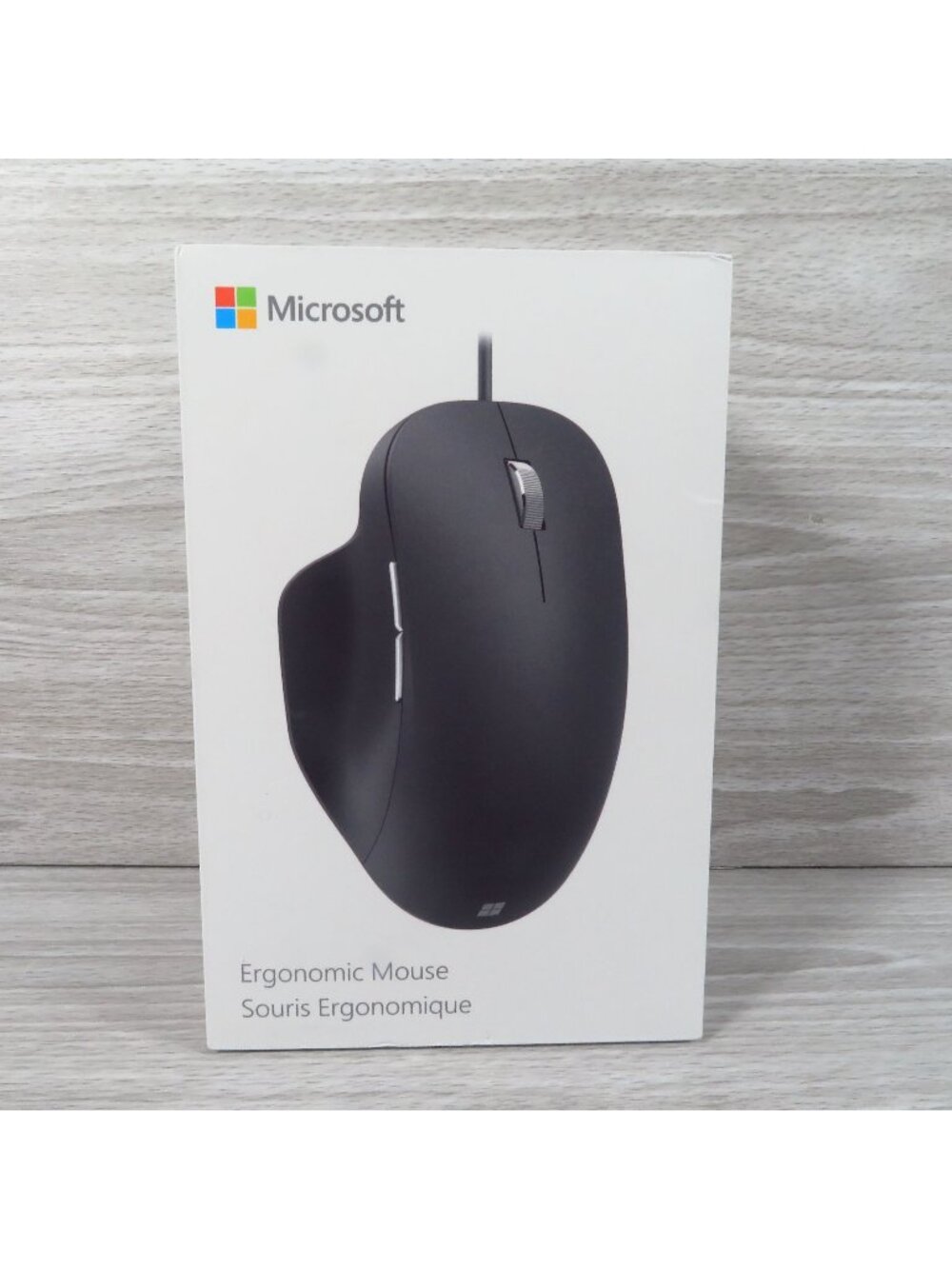 Microsoft Ergonomic Mouse Model 1923 RJG-00001 Wired USB Black New Sealed Box